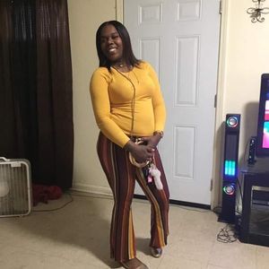 Meet your Posher, Myia